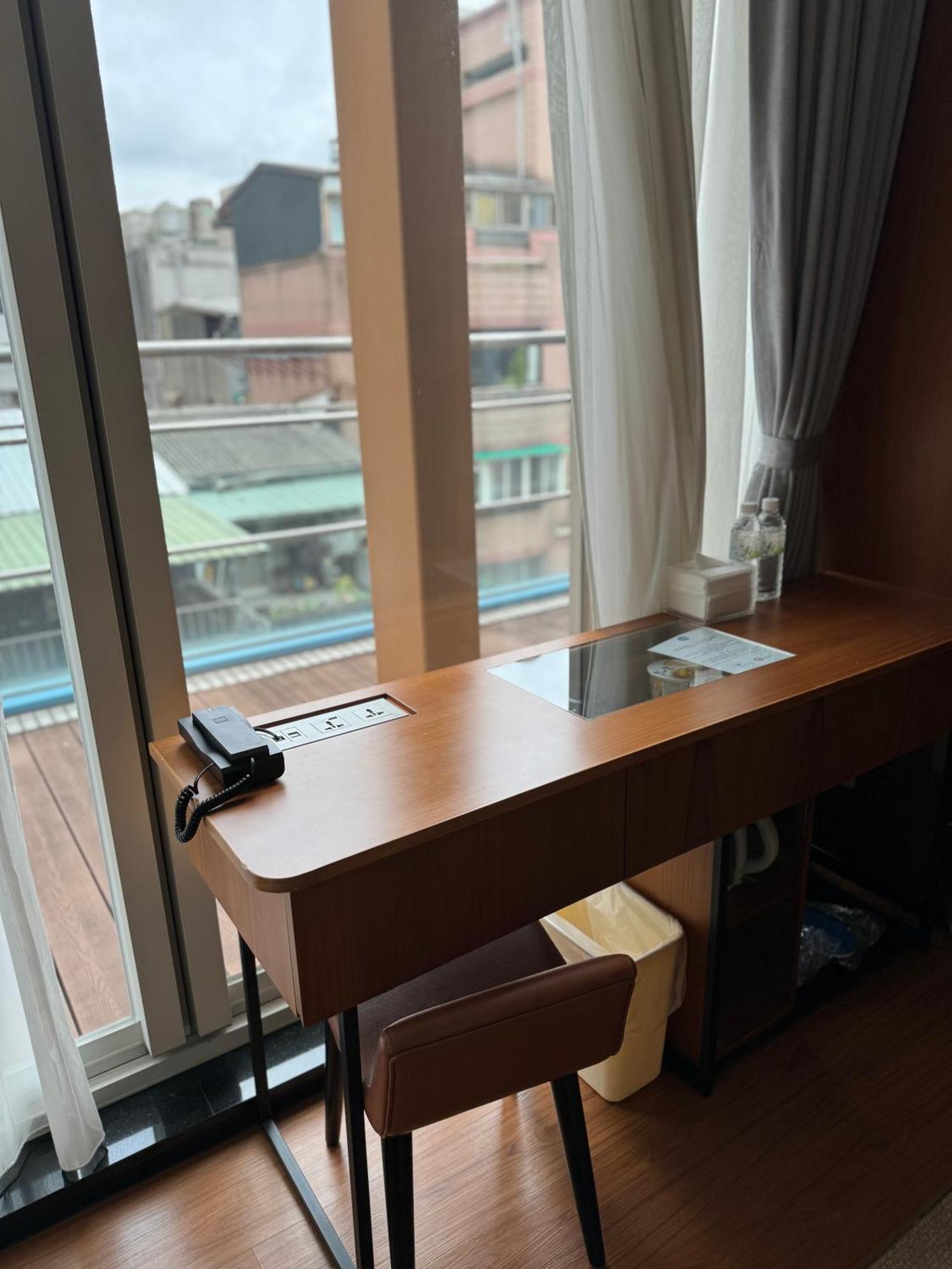 盤古捷旅 - Panco Hotel Тайпей Екстериор снимка